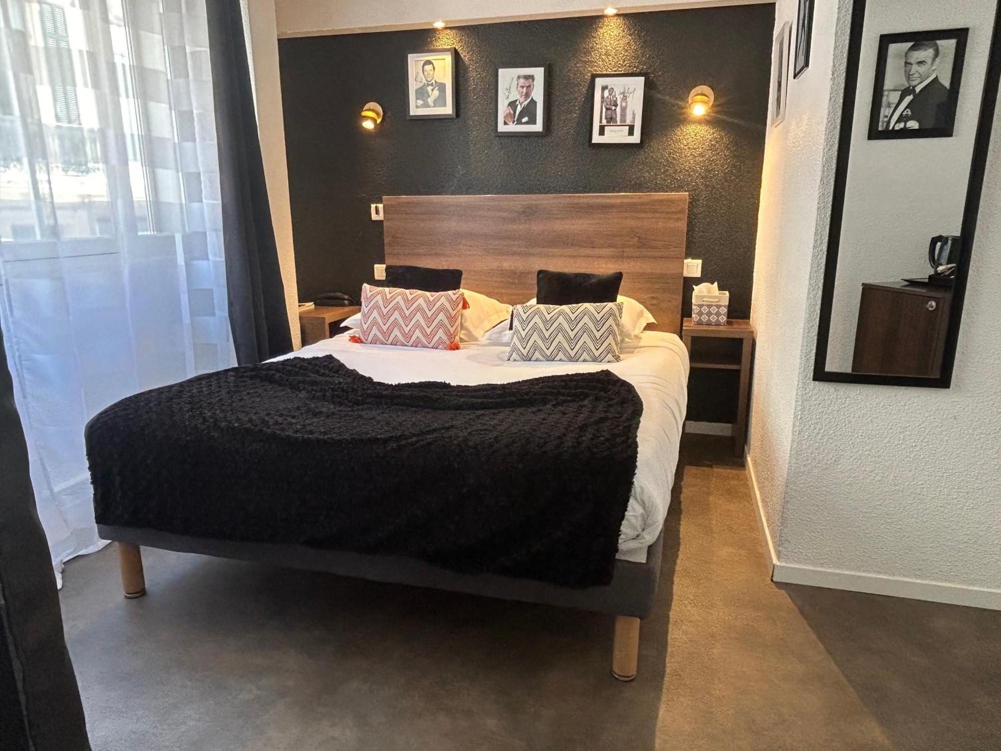 Ath Hotel Athenee 戛纳 外观 照片