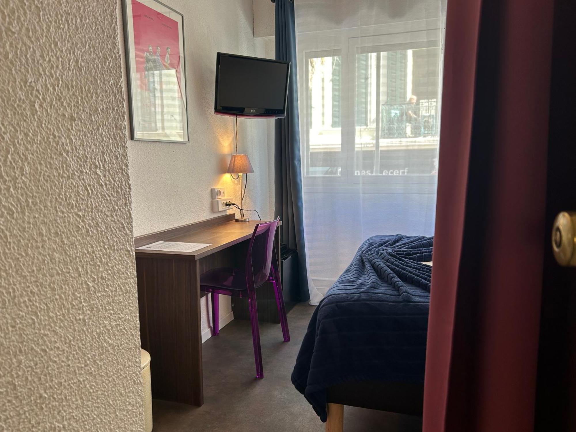 Ath Hotel Athenee 戛纳 外观 照片